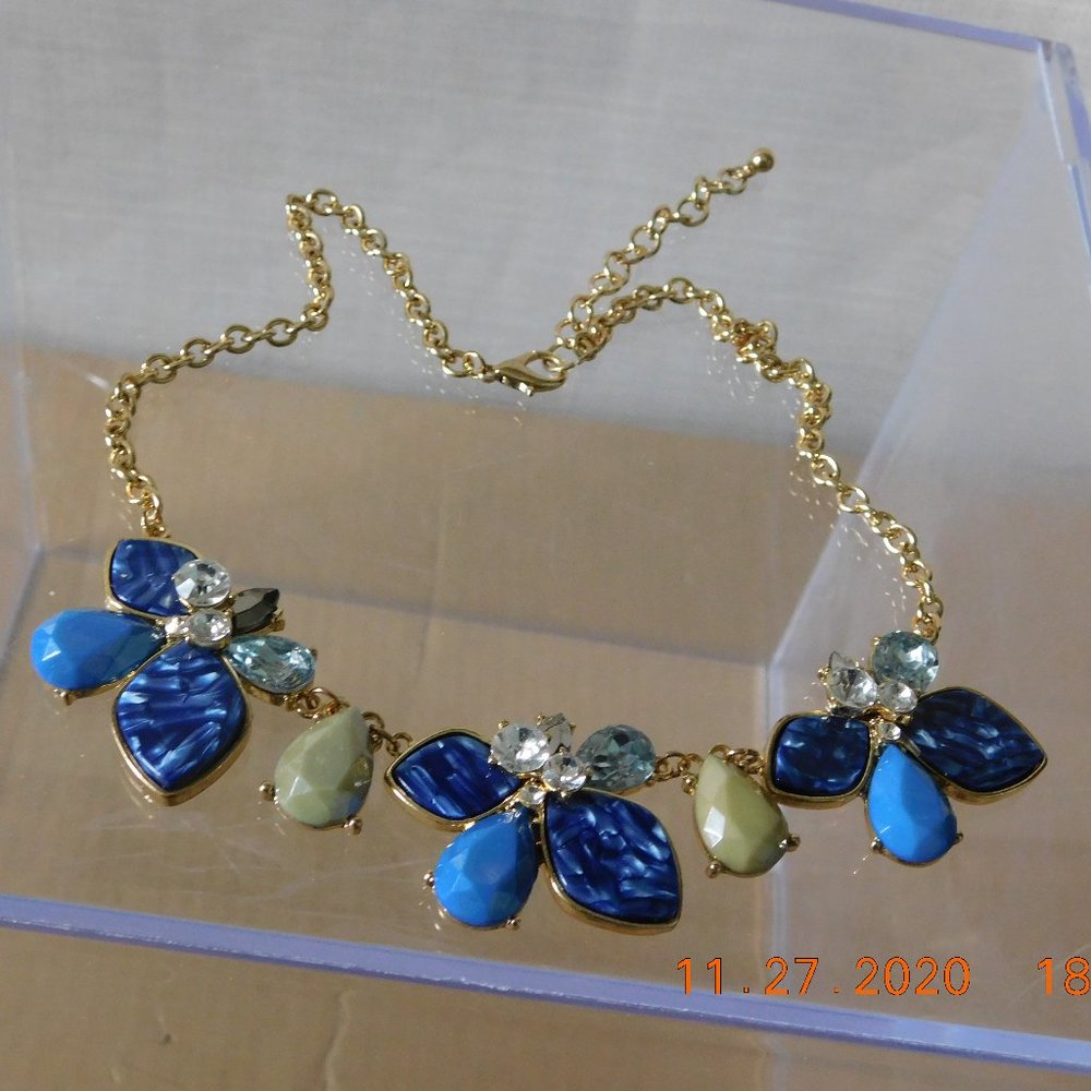 WOMEN'S BLUE STONE NECKLESS W/ GLASS ACCENT